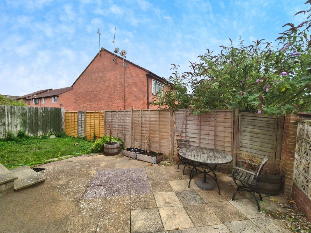 Clifton Close, Yeovil