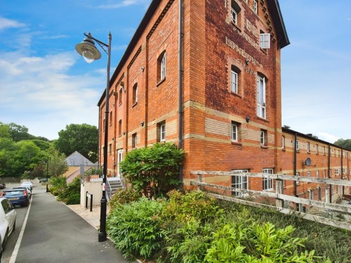The Barley Yard, Crewkerne