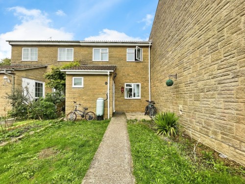 Larkspur Crescent, Yeovil