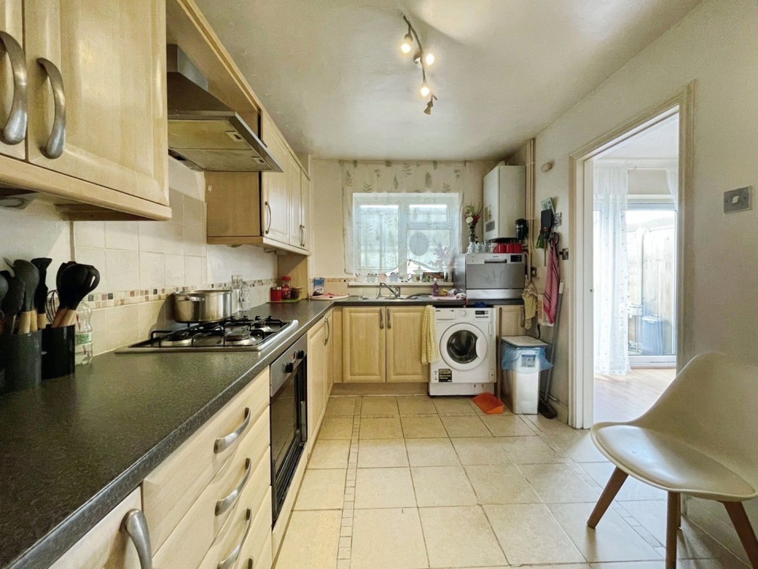 Larkspur Crescent, Yeovil