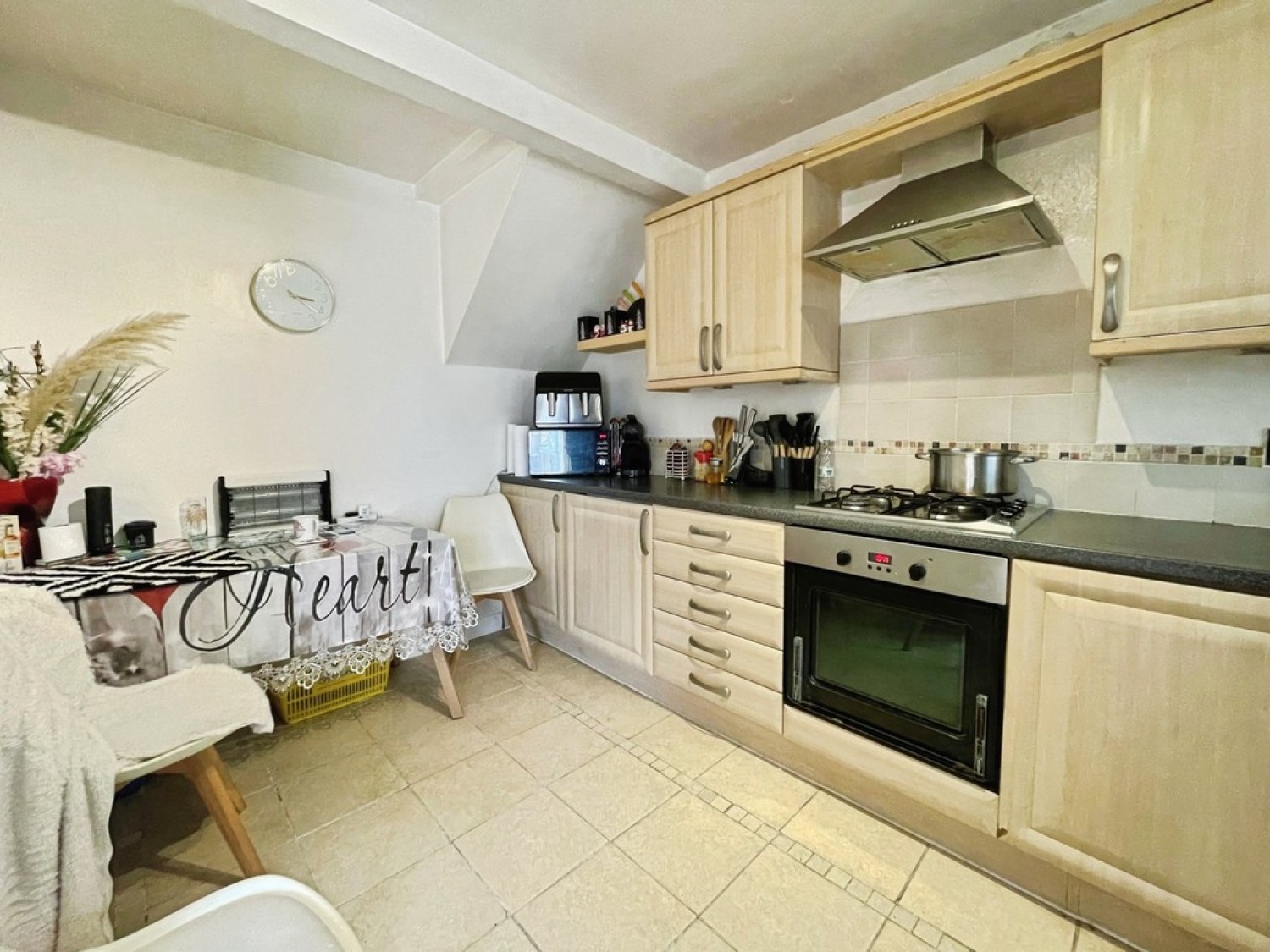 Larkspur Crescent, Yeovil
