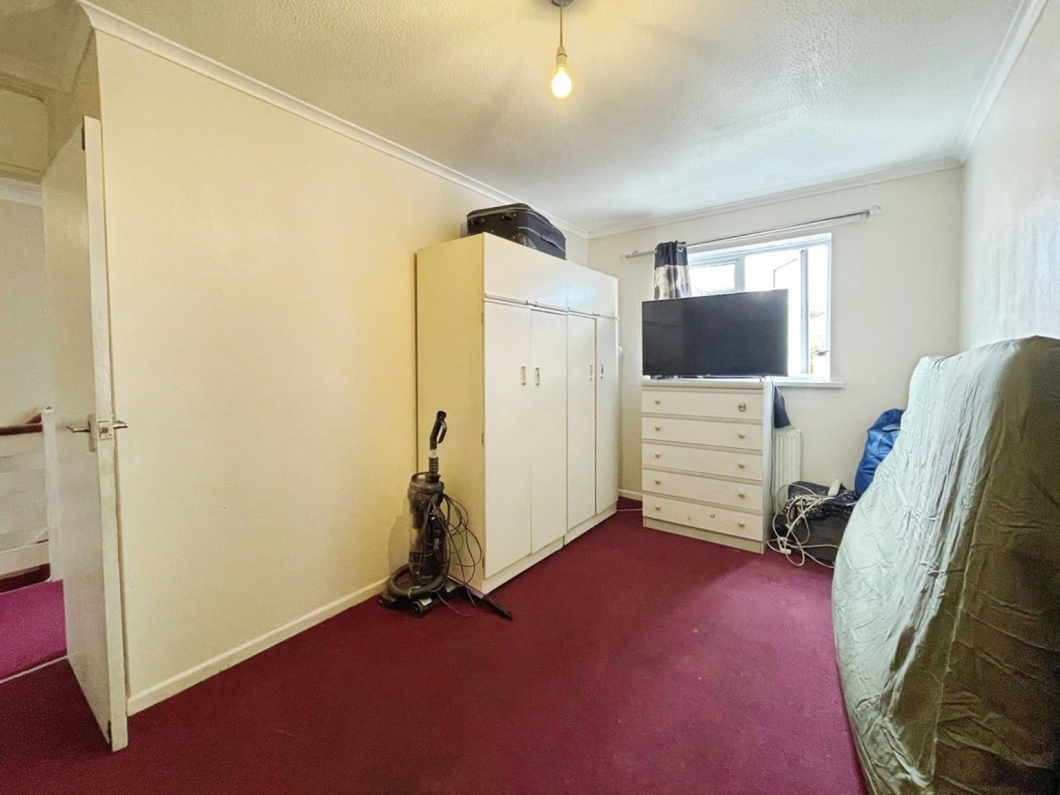 Larkspur Crescent, Yeovil
