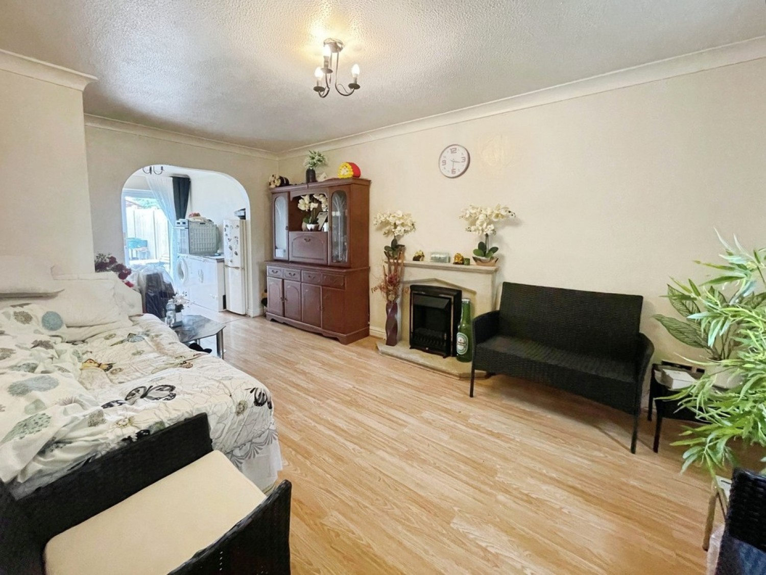 Larkspur Crescent, Yeovil
