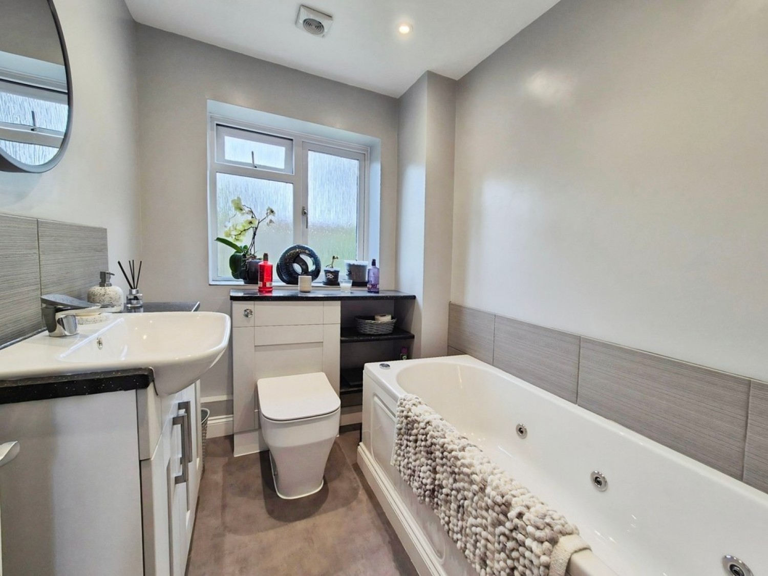 4 bedroom House for Sale Fox Meadows, Crewkerne