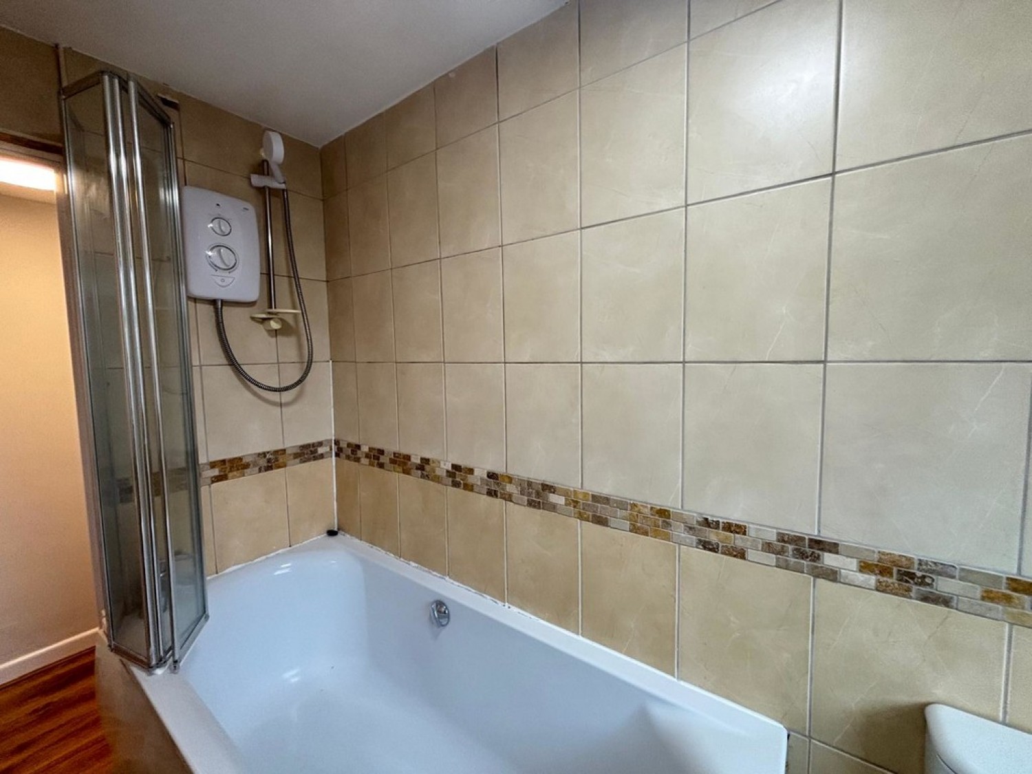 2 bedroom Flat in Berkeley Court, Hermes Place