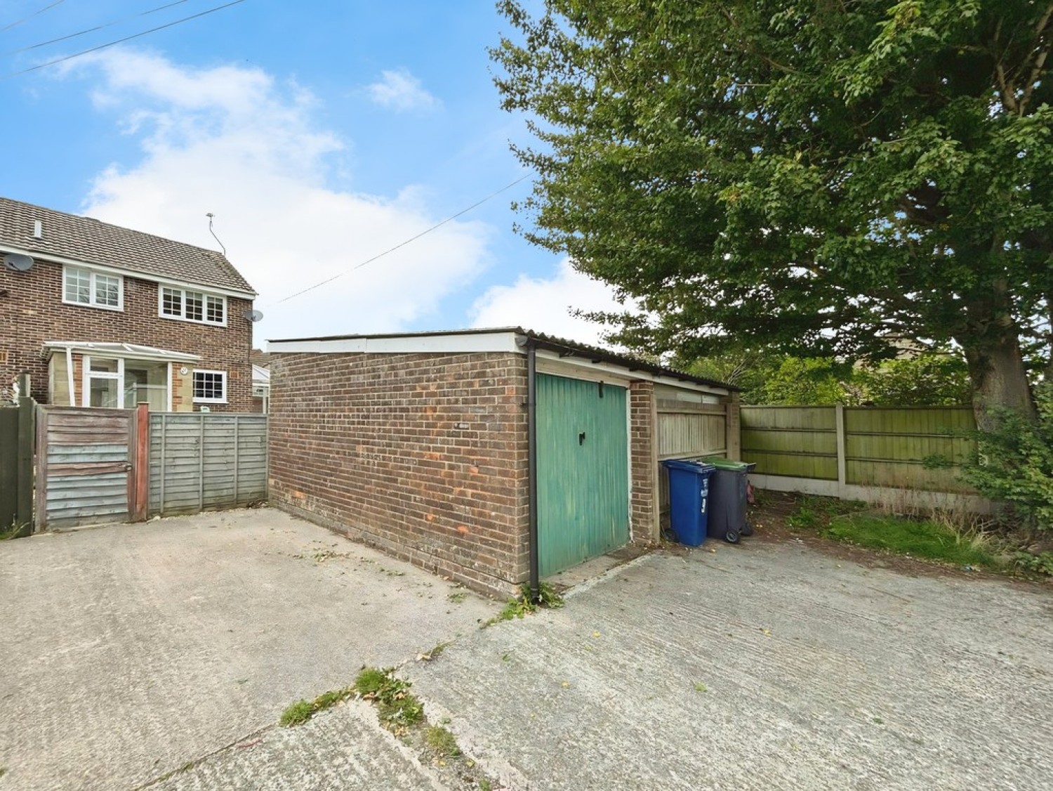 3 bedroom House for Letting Maple Way, Gillingham