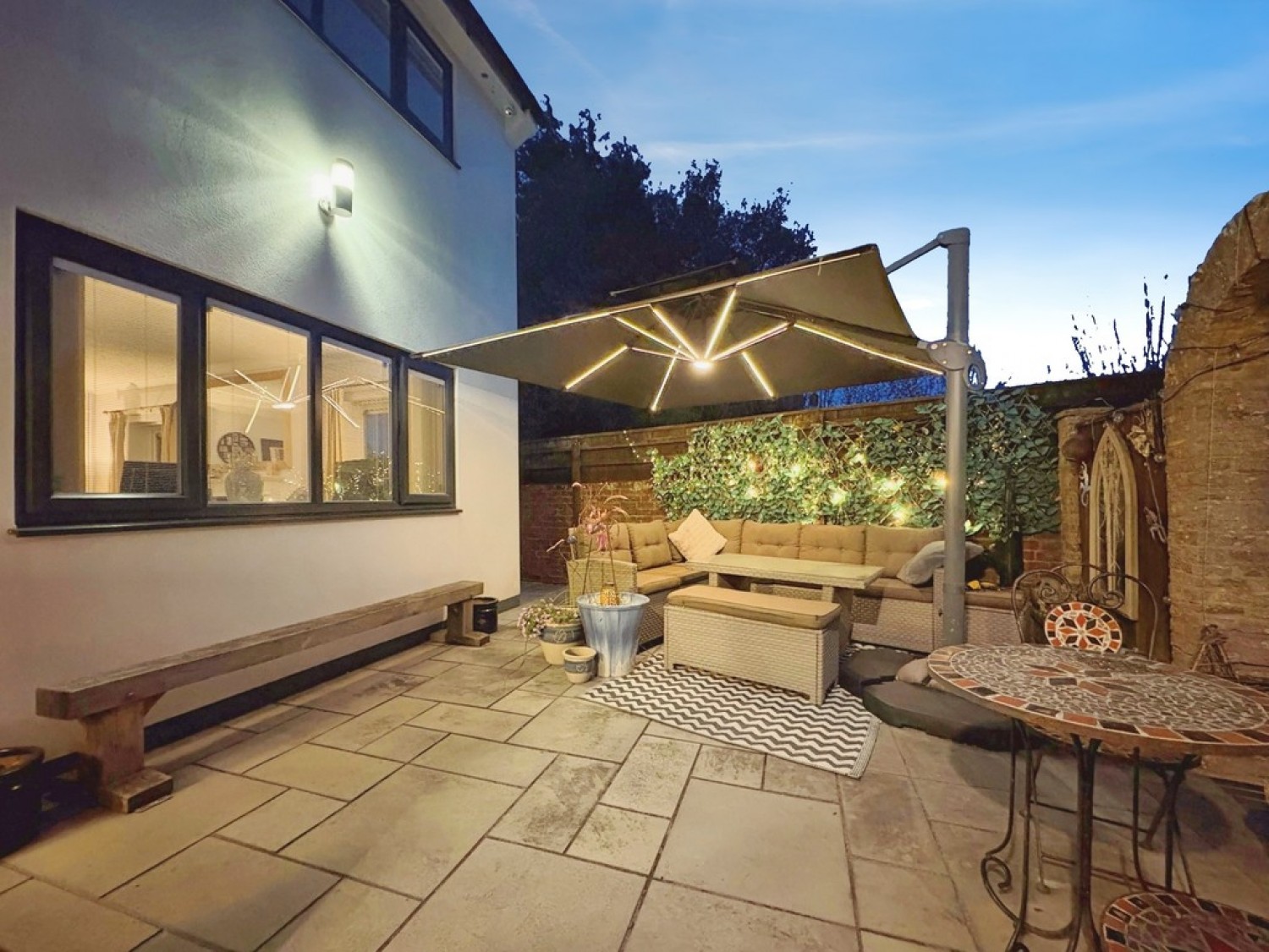 6 bedroom House for Sale Swallowcliffe Gardens, Yeovil
