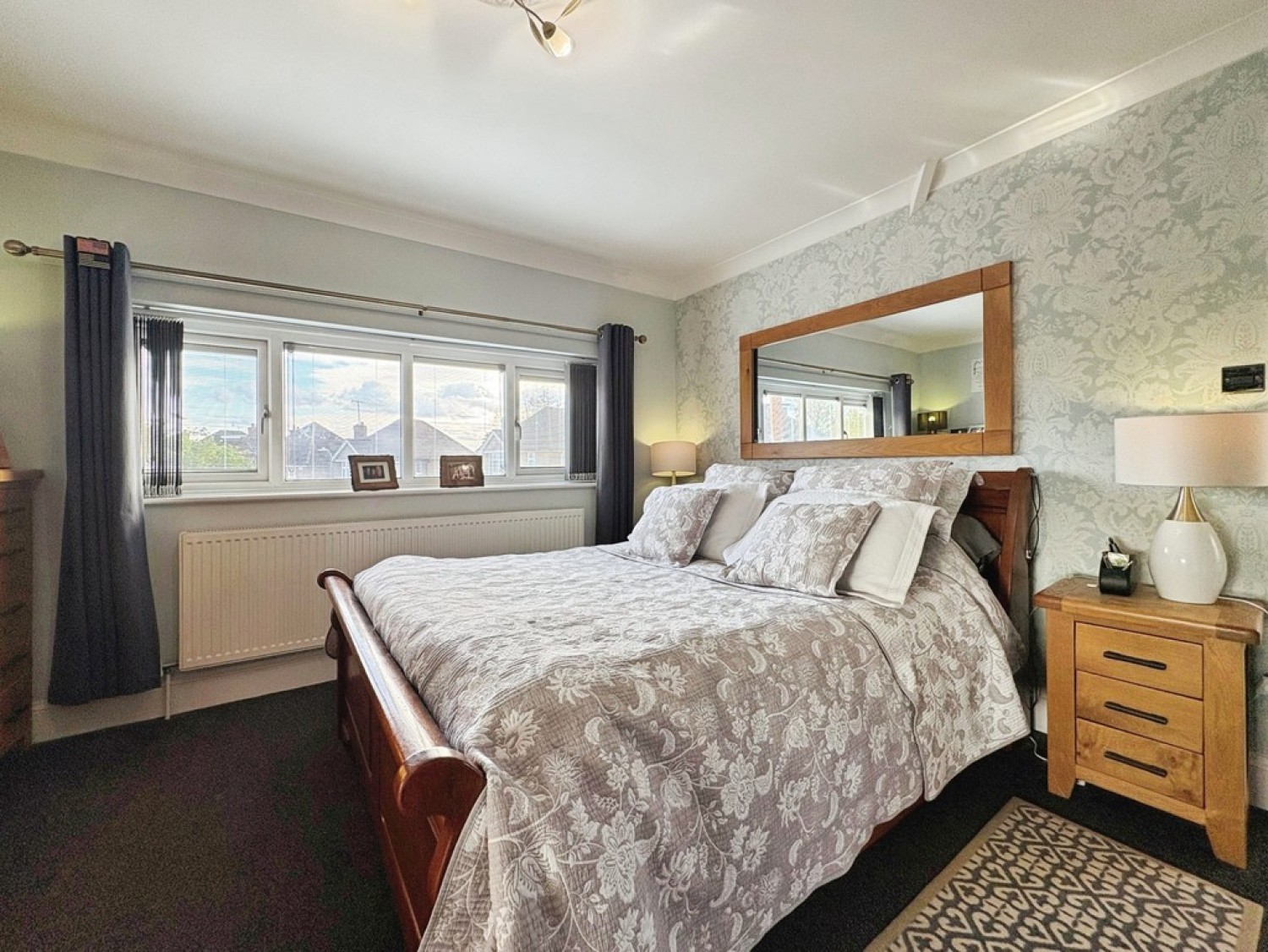 6 bedroom House for Sale Swallowcliffe Gardens, Yeovil