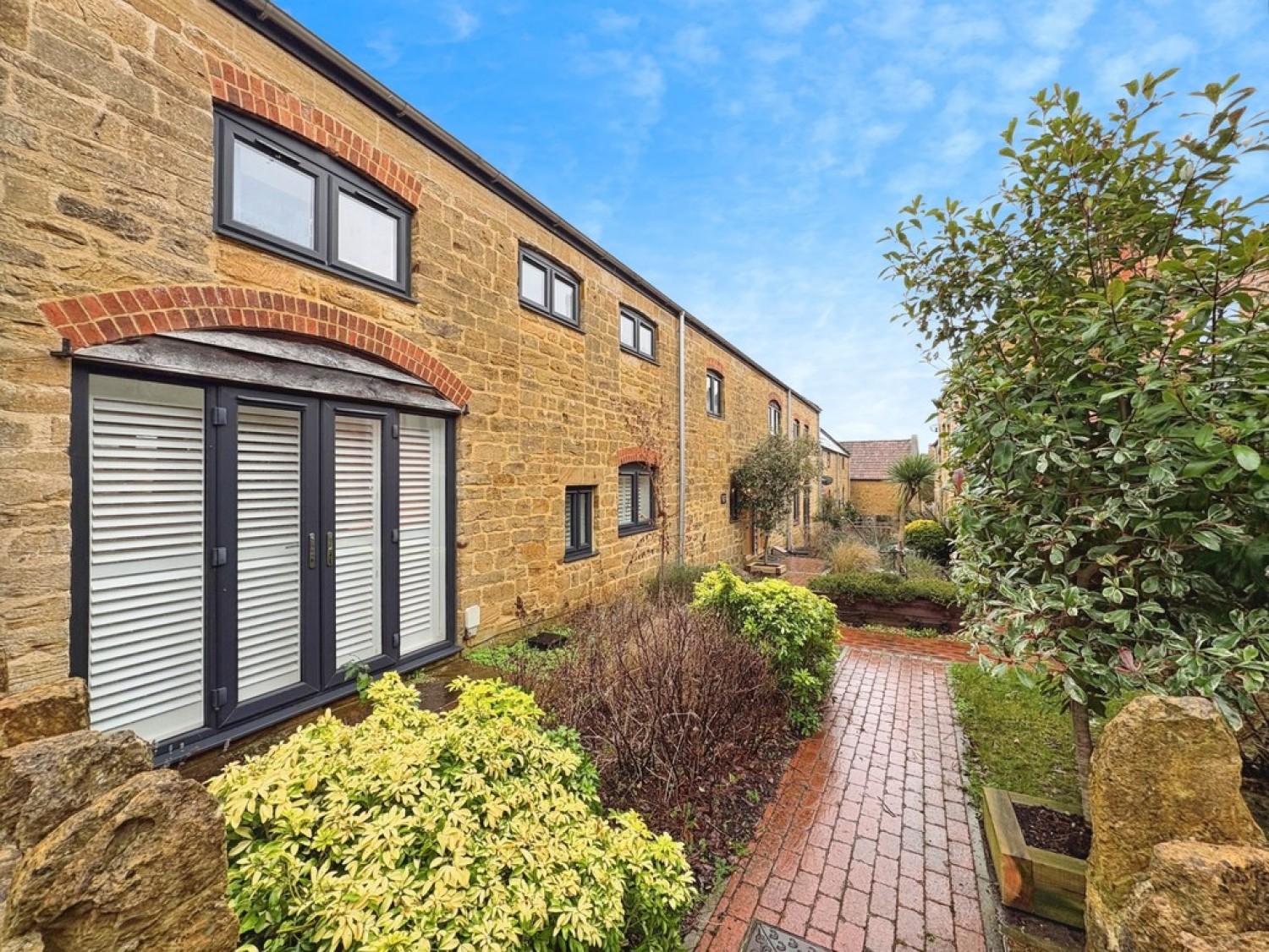 3 bedroom House in Old Farm Walk, Merriott