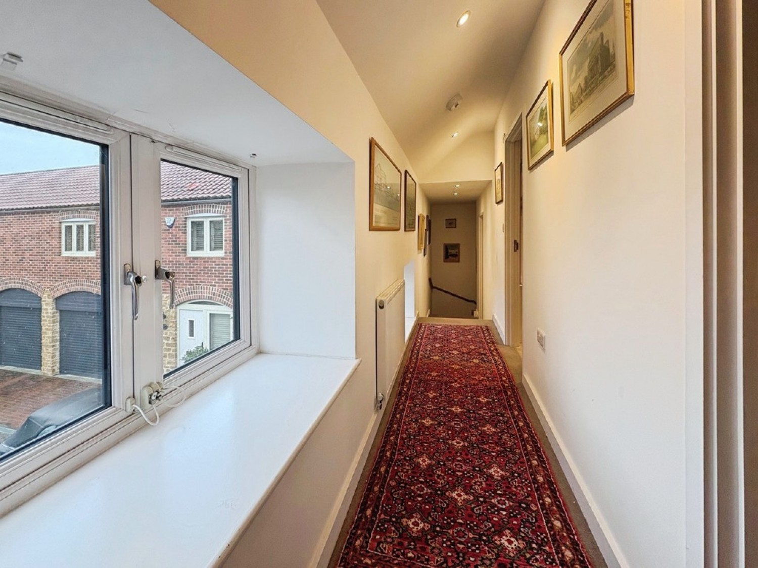 3 bedroom House in Old Farm Walk, Merriott