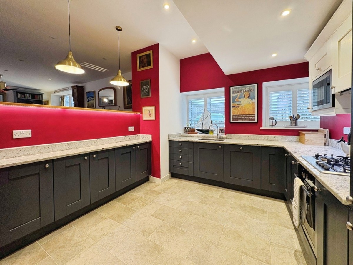 Old Farm Walk, Merriott