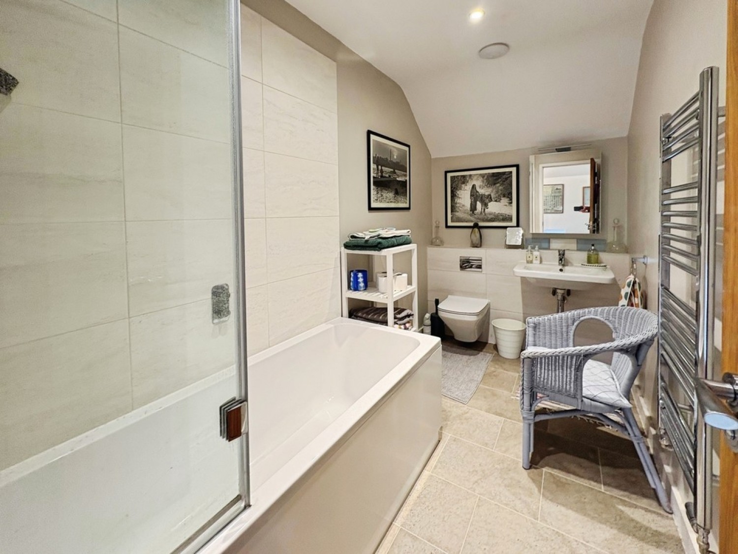 3 bedroom House in Old Farm Walk, Merriott