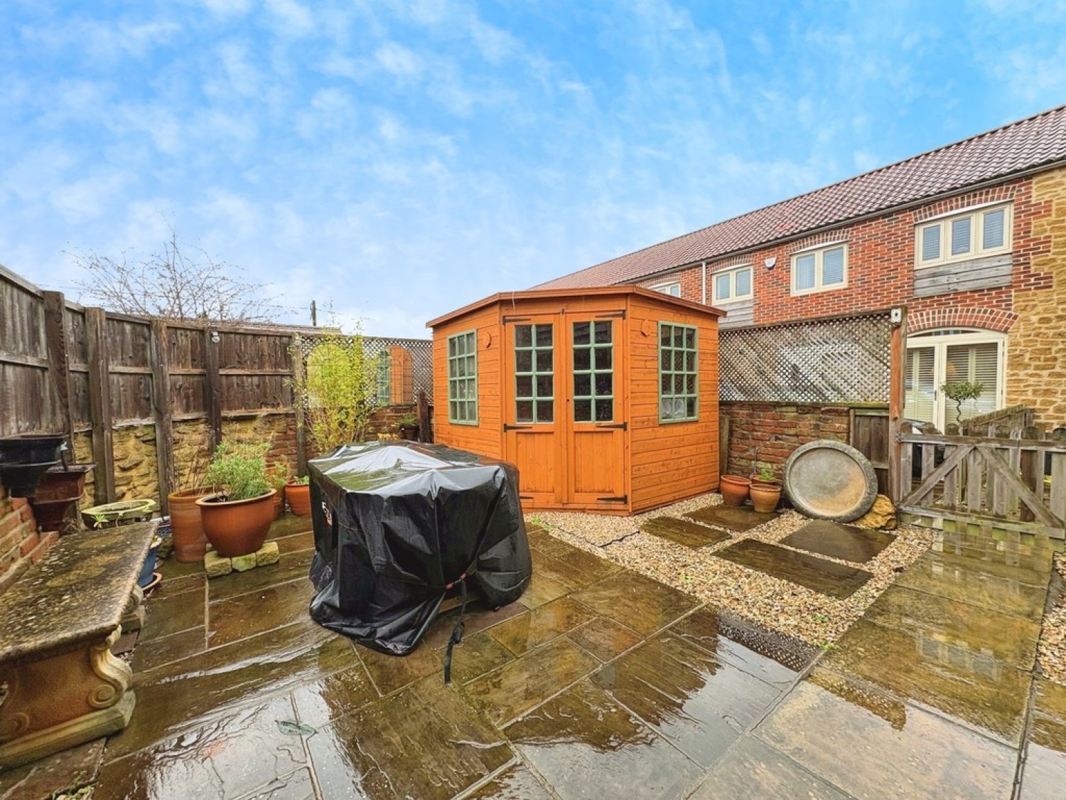 3 bedroom House in Old Farm Walk, Merriott