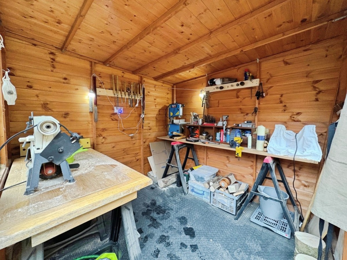 Old Farm Walk, Merriott