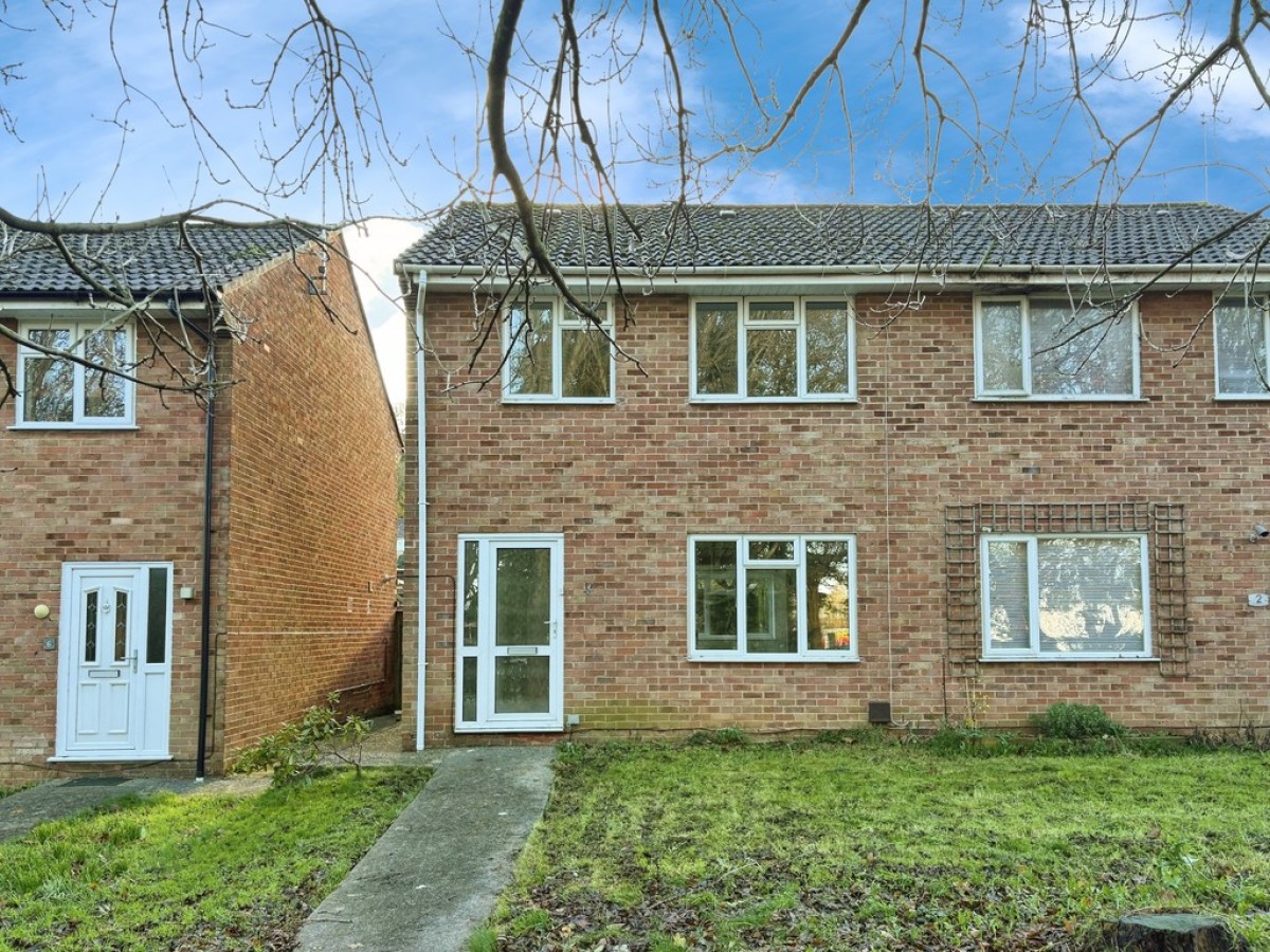 Pine Tree Avenue, Yeovil