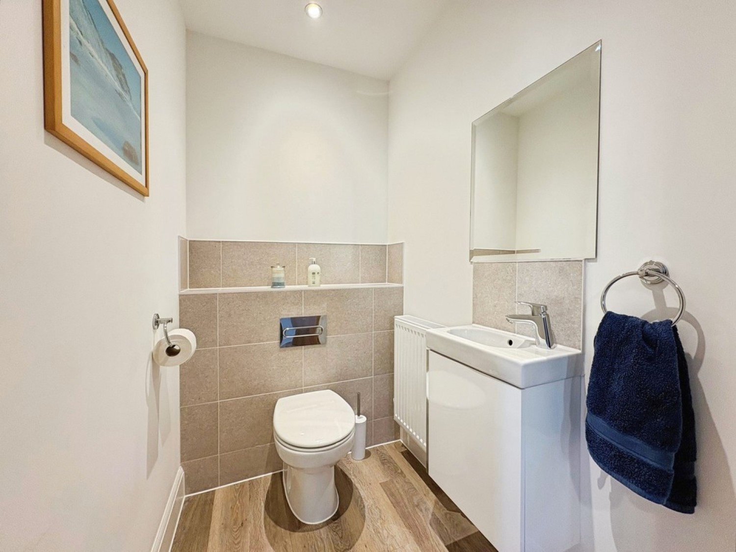 Angels Way, Millborne Port