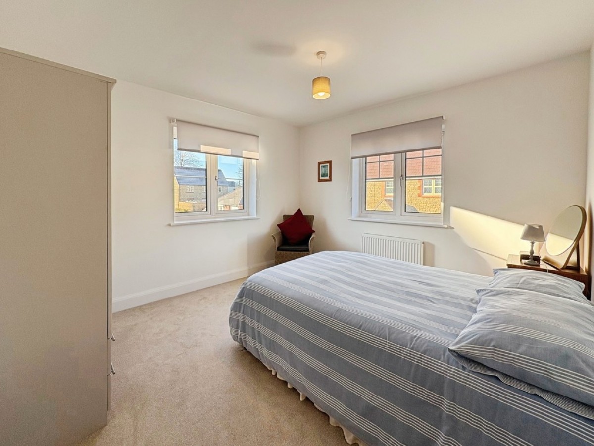 Angels Way, Millborne Port