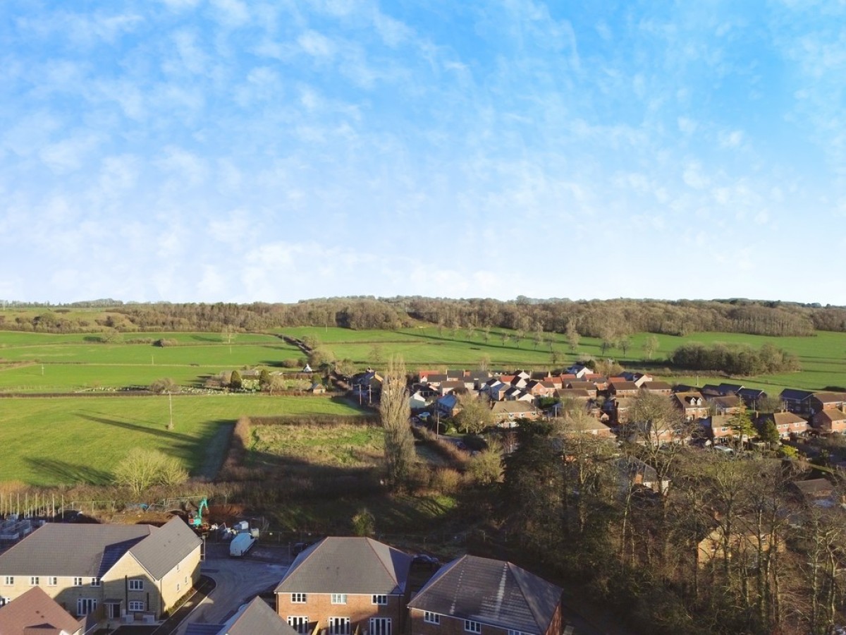 Angels Way, Millborne Port
