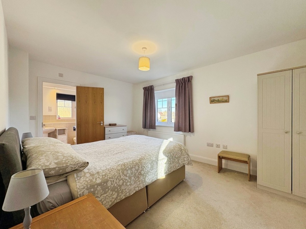 Angels Way, Millborne Port