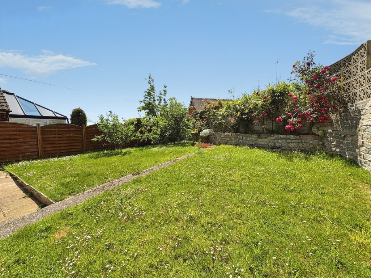Willow Road, Yeovil