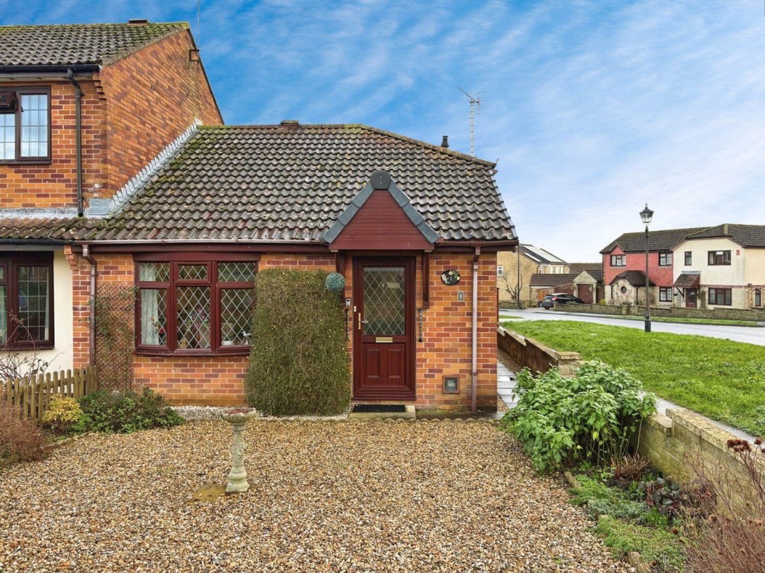 2 bedroom Bungalow in Derwent Way, Yeovil