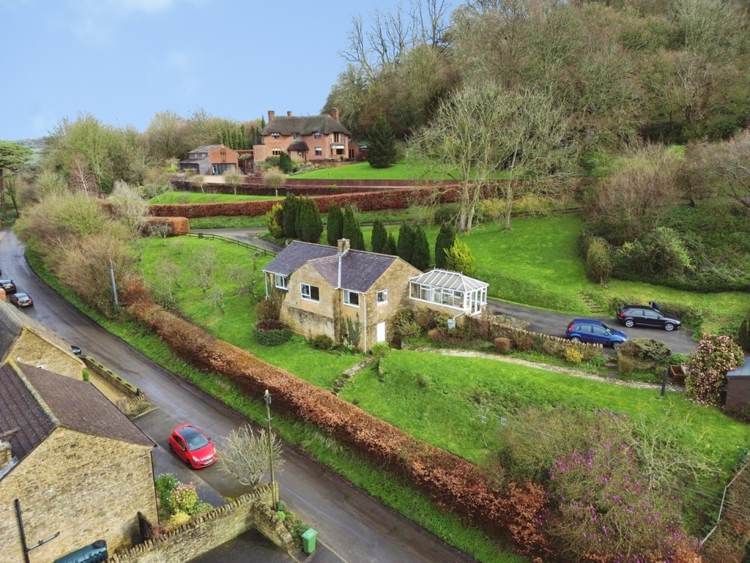 2 bedroom Bungalow for Sale New Road, Chiselbrough