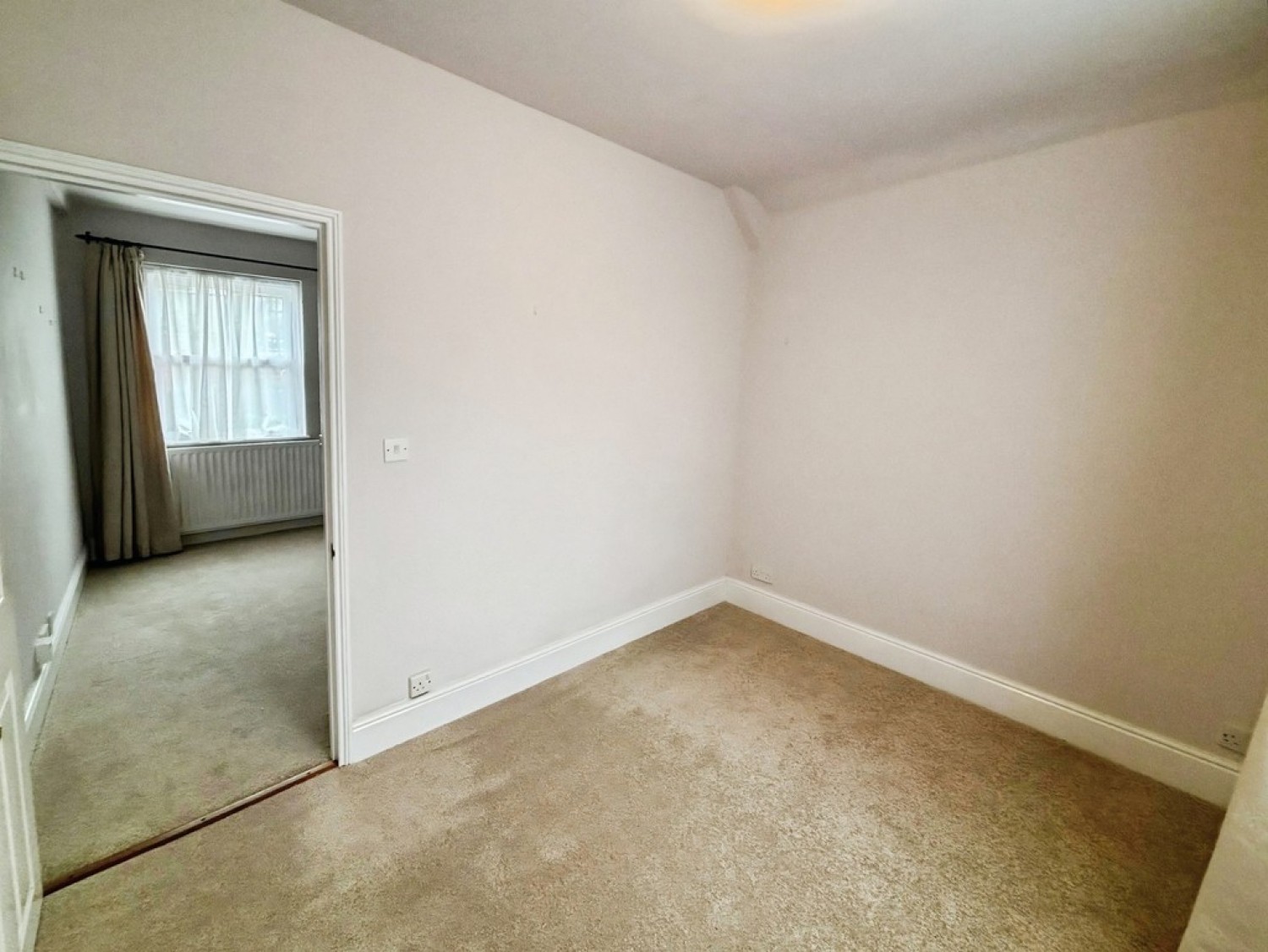 1 bedroom Bungalow for Letting Holywell, Evershot