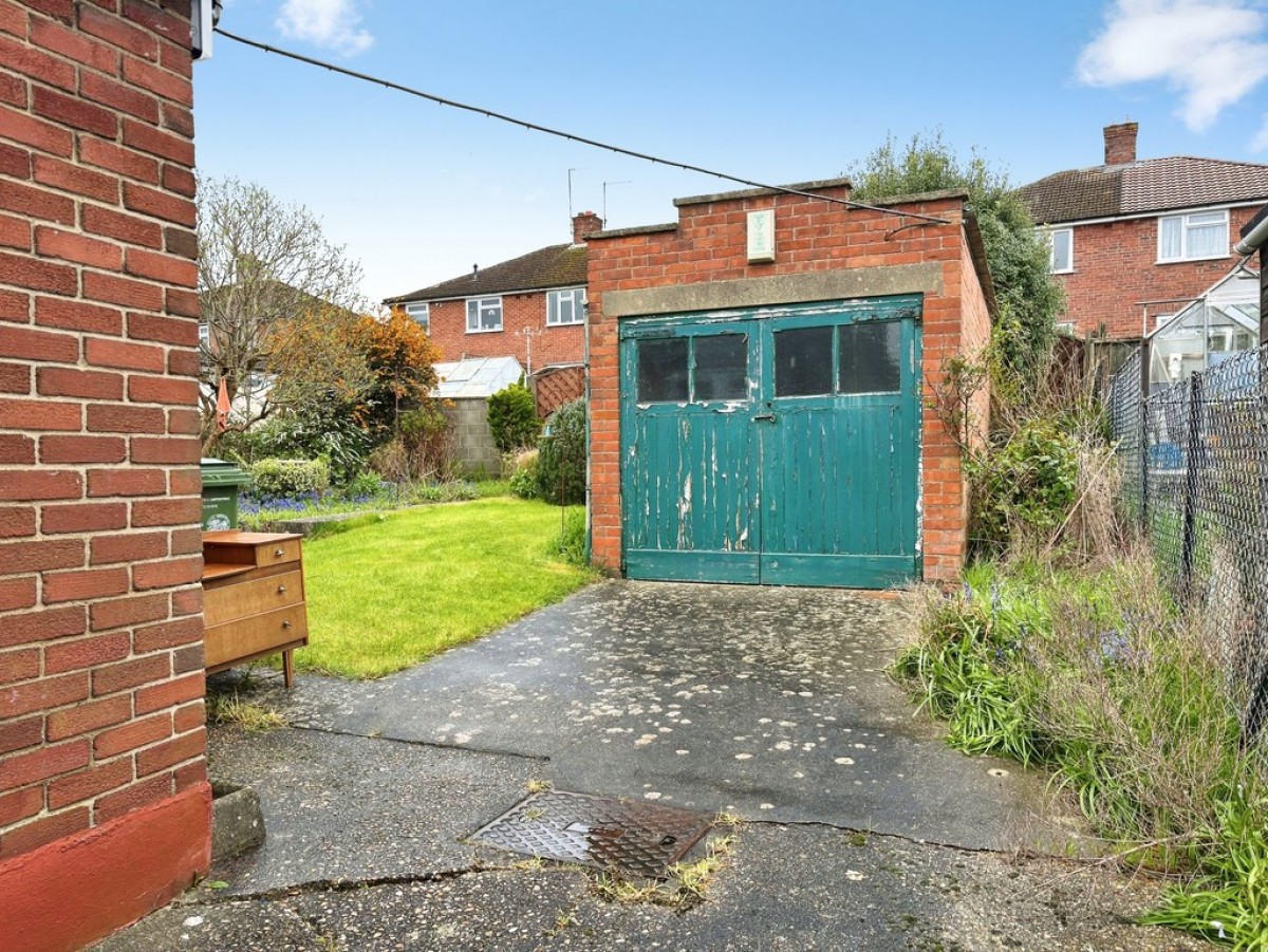 Lingfield Avenue, Yeovil