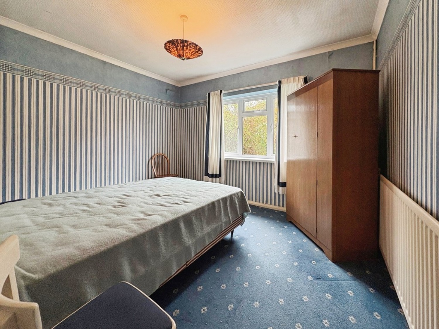 3 bedroom Bungalow for Sale Lingfield Avenue, Yeovil