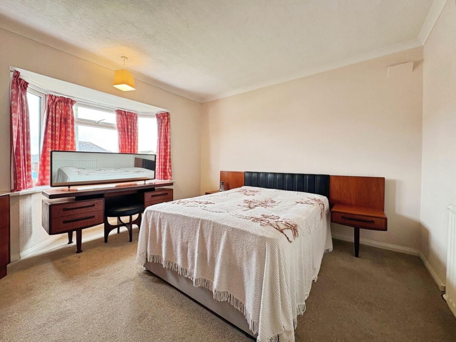 3 bedroom Bungalow for Sale Lingfield Avenue, Yeovil