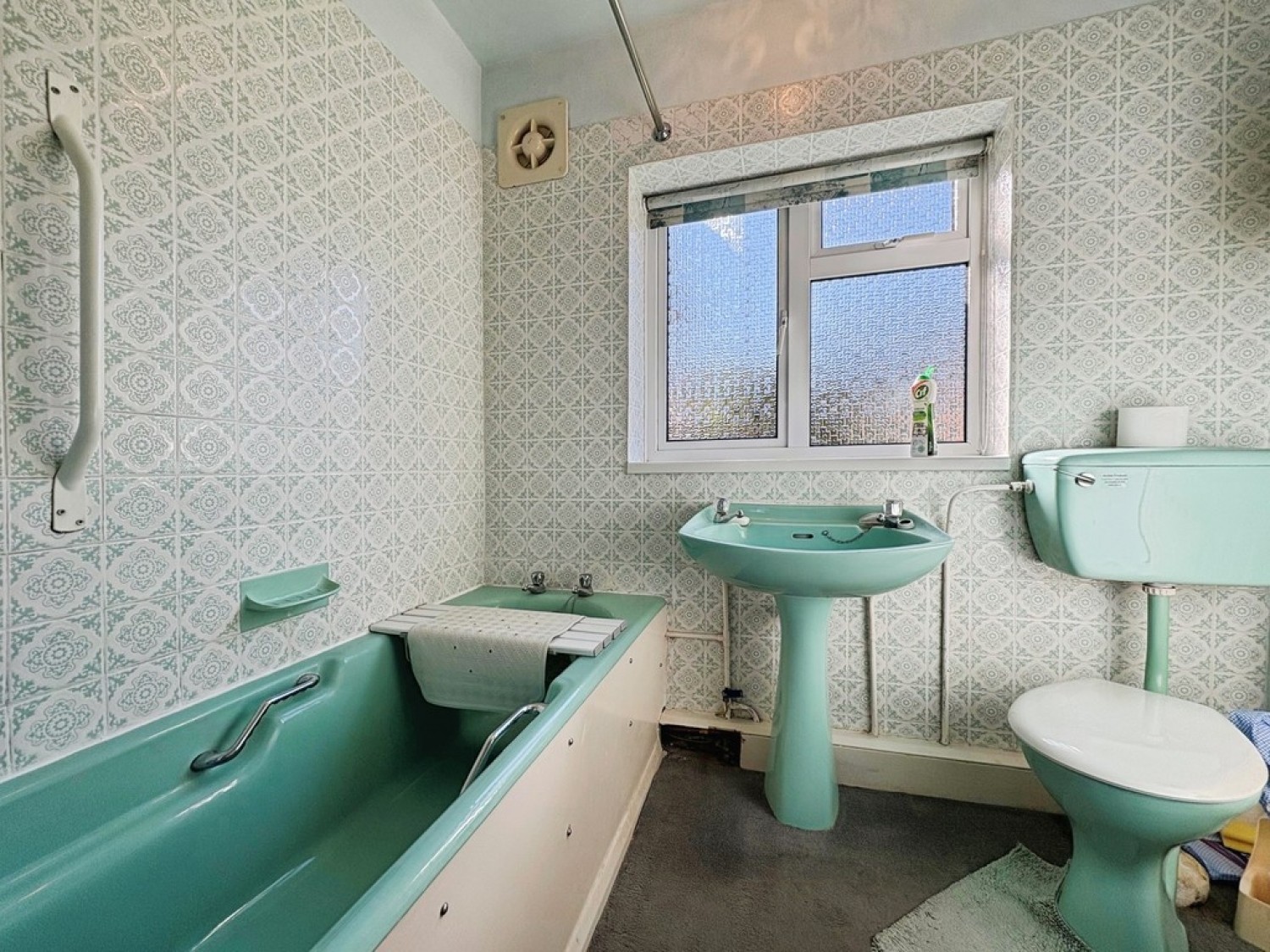 3 bedroom Bungalow for Sale Lingfield Avenue, Yeovil