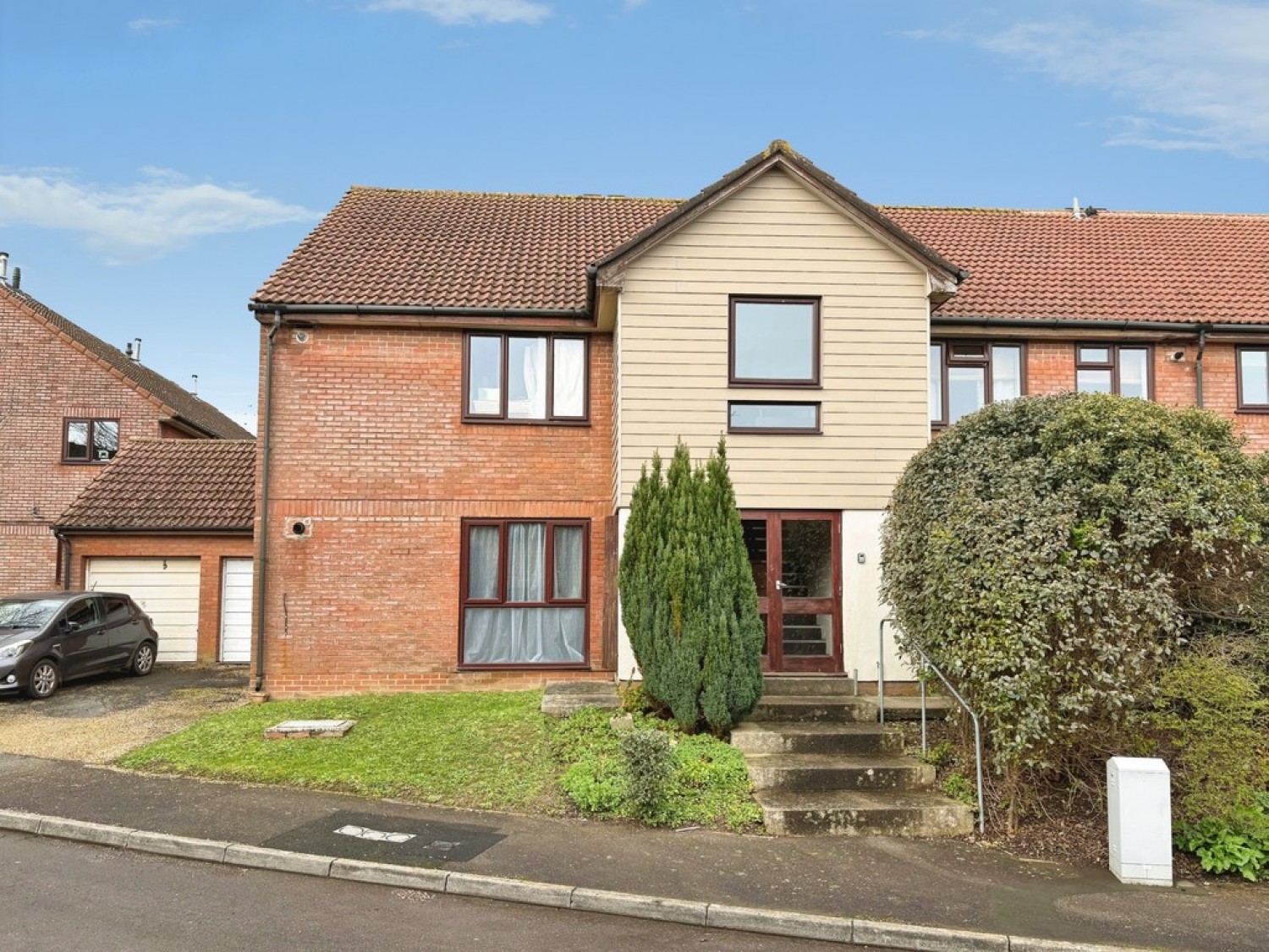 0 bedroom Flat for Sale Bicknell Gardens, Yeovil