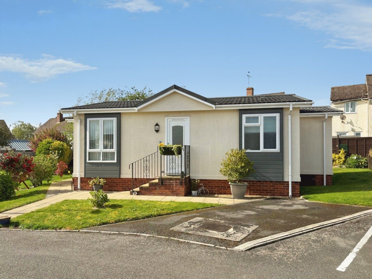 1 bedroom Bungalow for Sale Houndstone Park , Yeovil