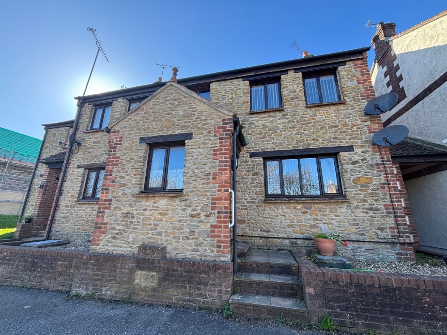 1 bedroom Flat for Letting Hoopers Court