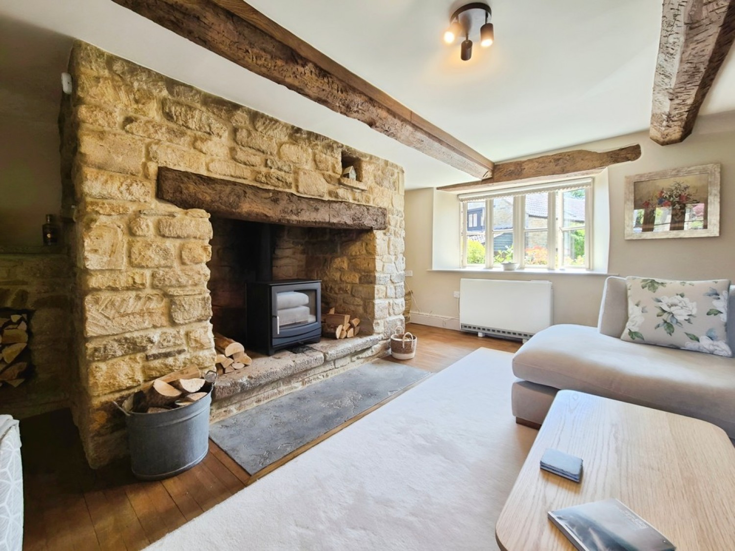 3 bedroom House for Letting The Pinnacles, Weston Street