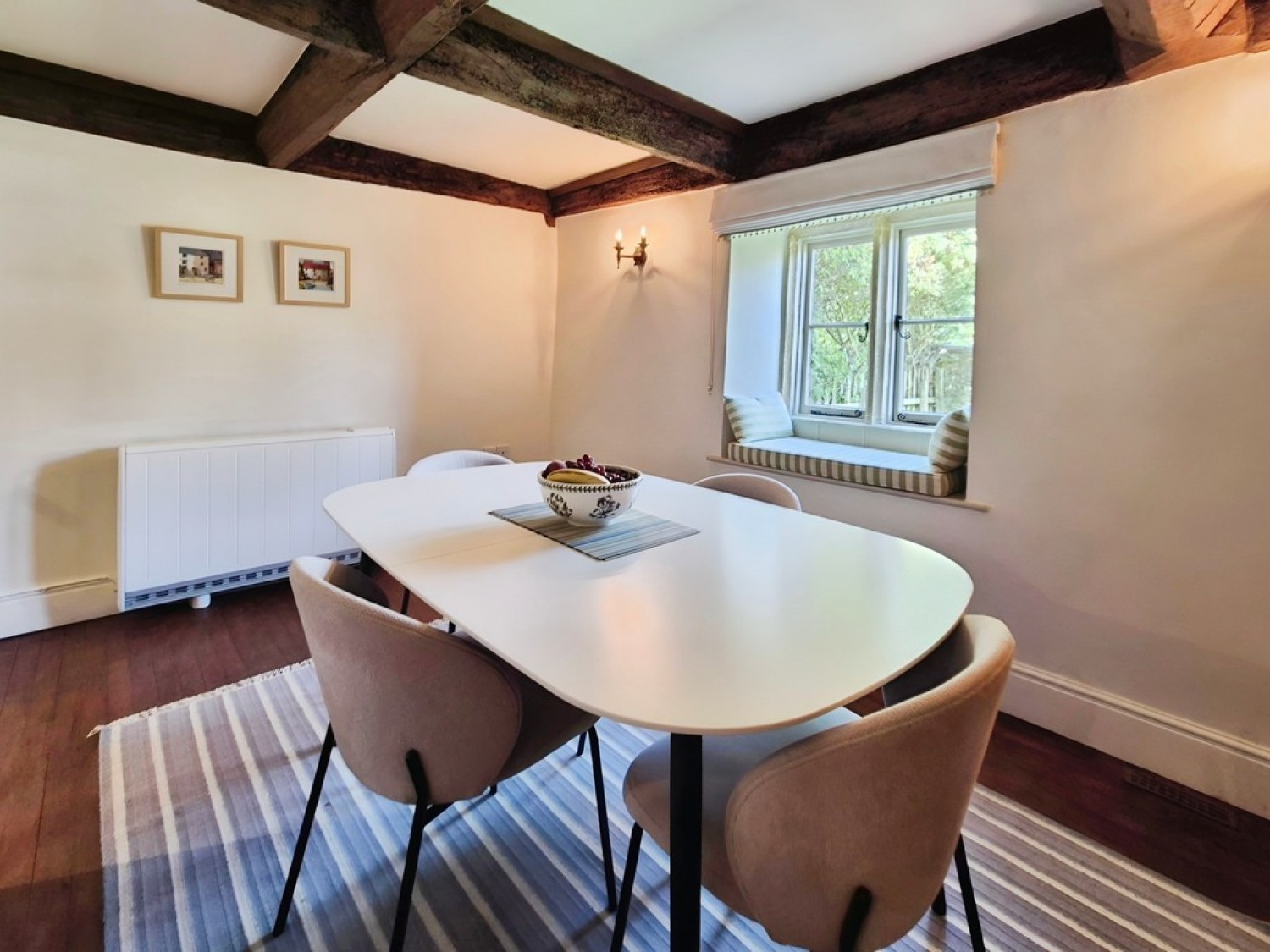 3 bedroom House for Letting The Pinnacles, Weston Street