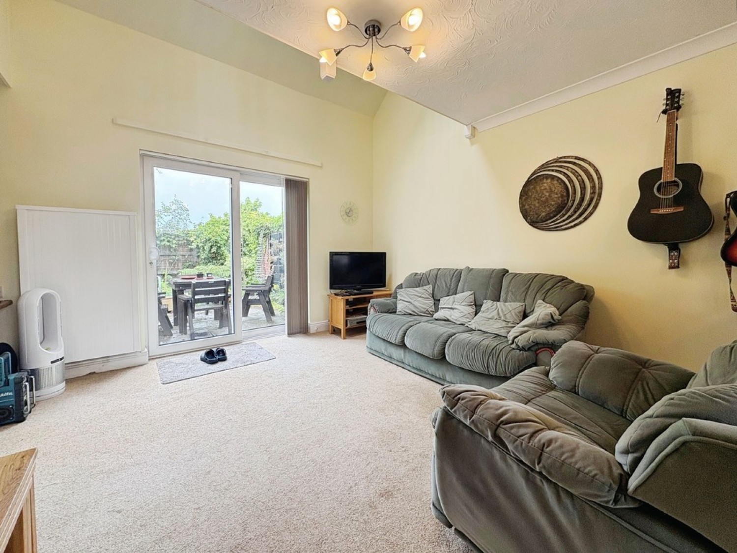 2 bedroom House for Sale Coverdale Court, Yeovil