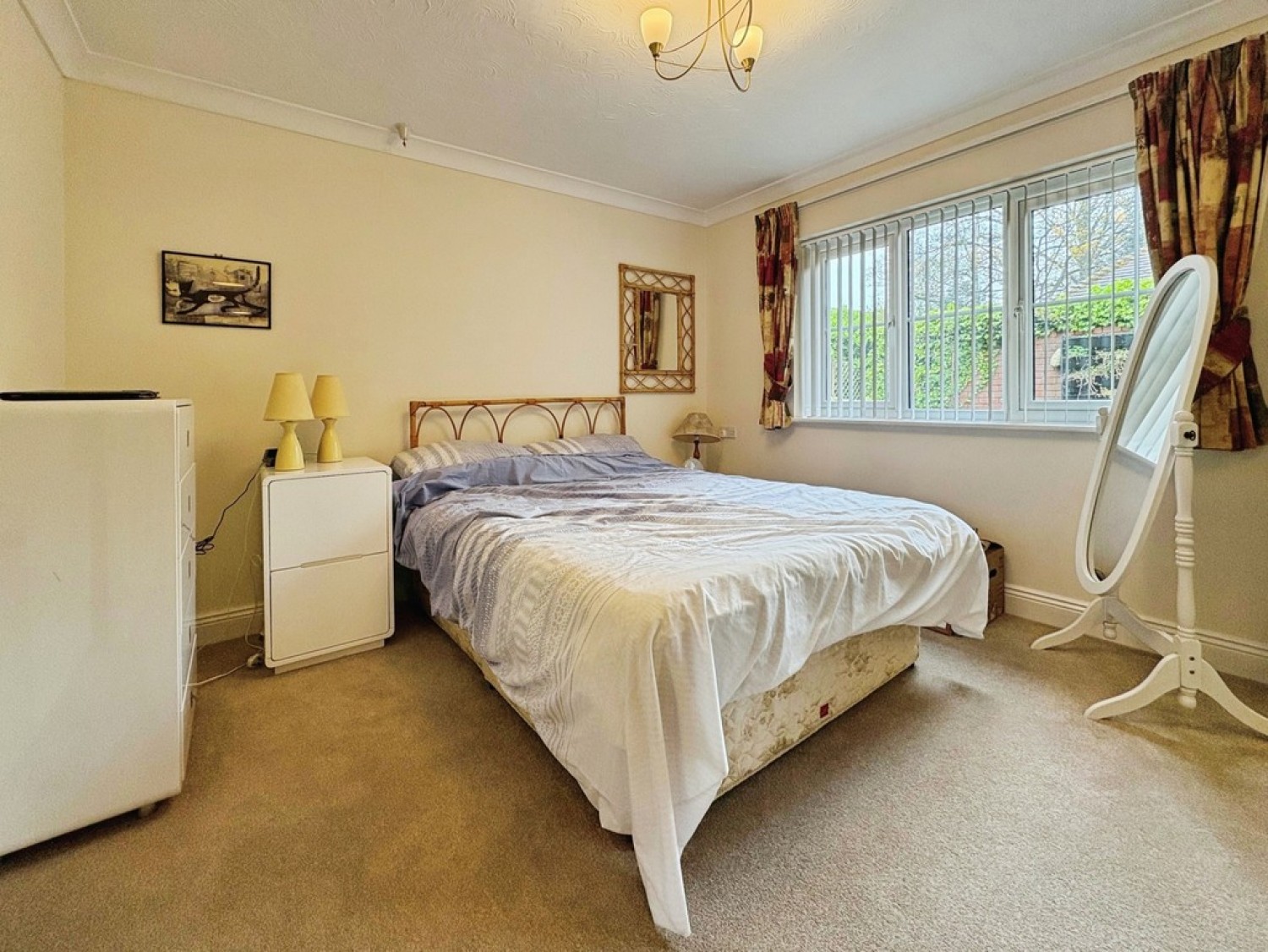 2 bedroom House for Sale Coverdale Court, Yeovil