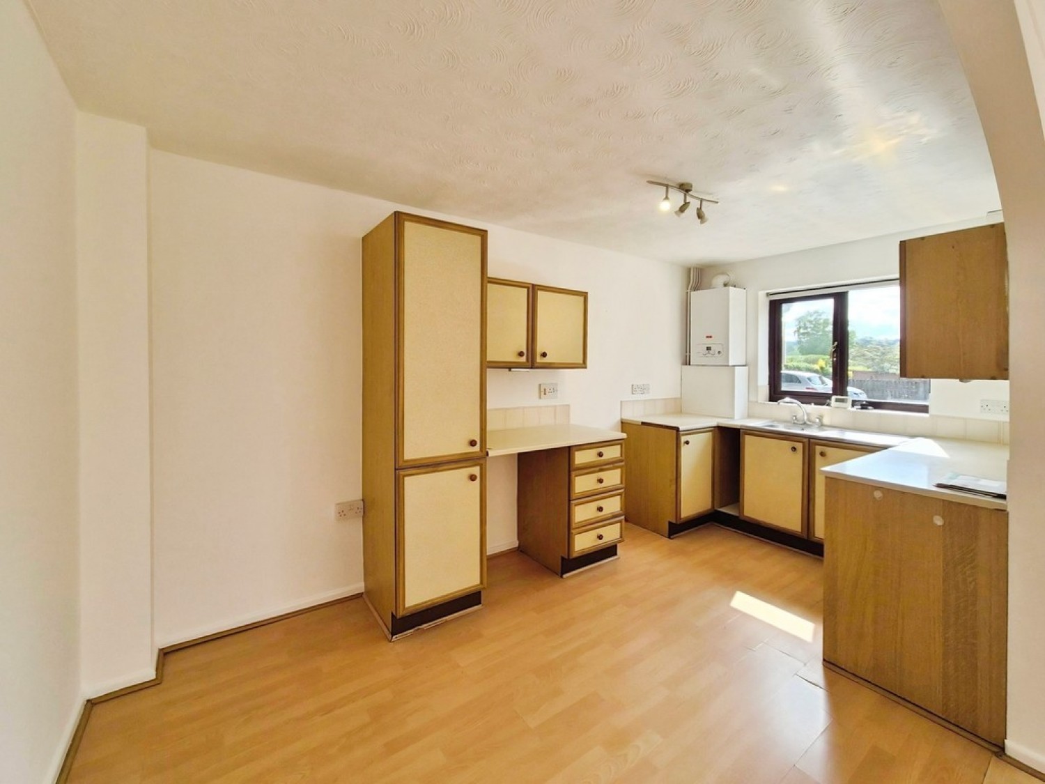 2 bedroom House for Letting Herblay Close, Yeovil