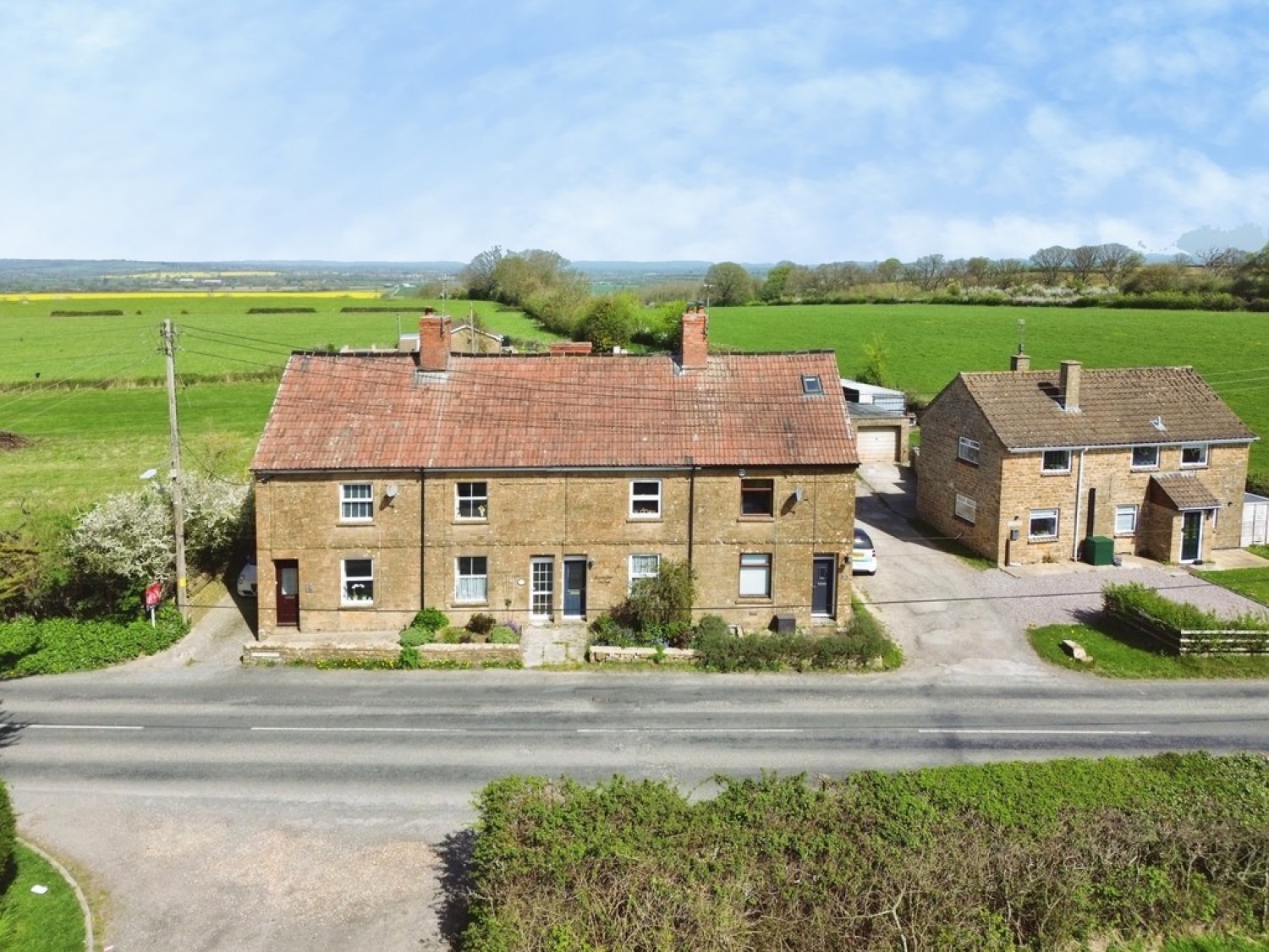 3 bedroom House for Sale Chilthorne Domer, Yeovil