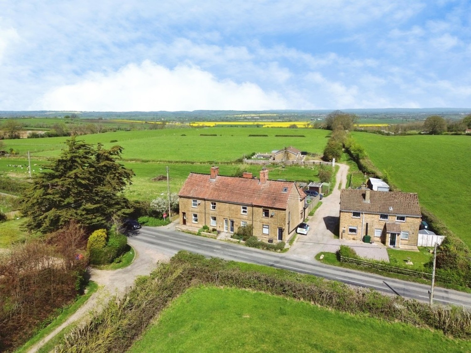 3 bedroom House for Sale Chilthorne Domer, Yeovil