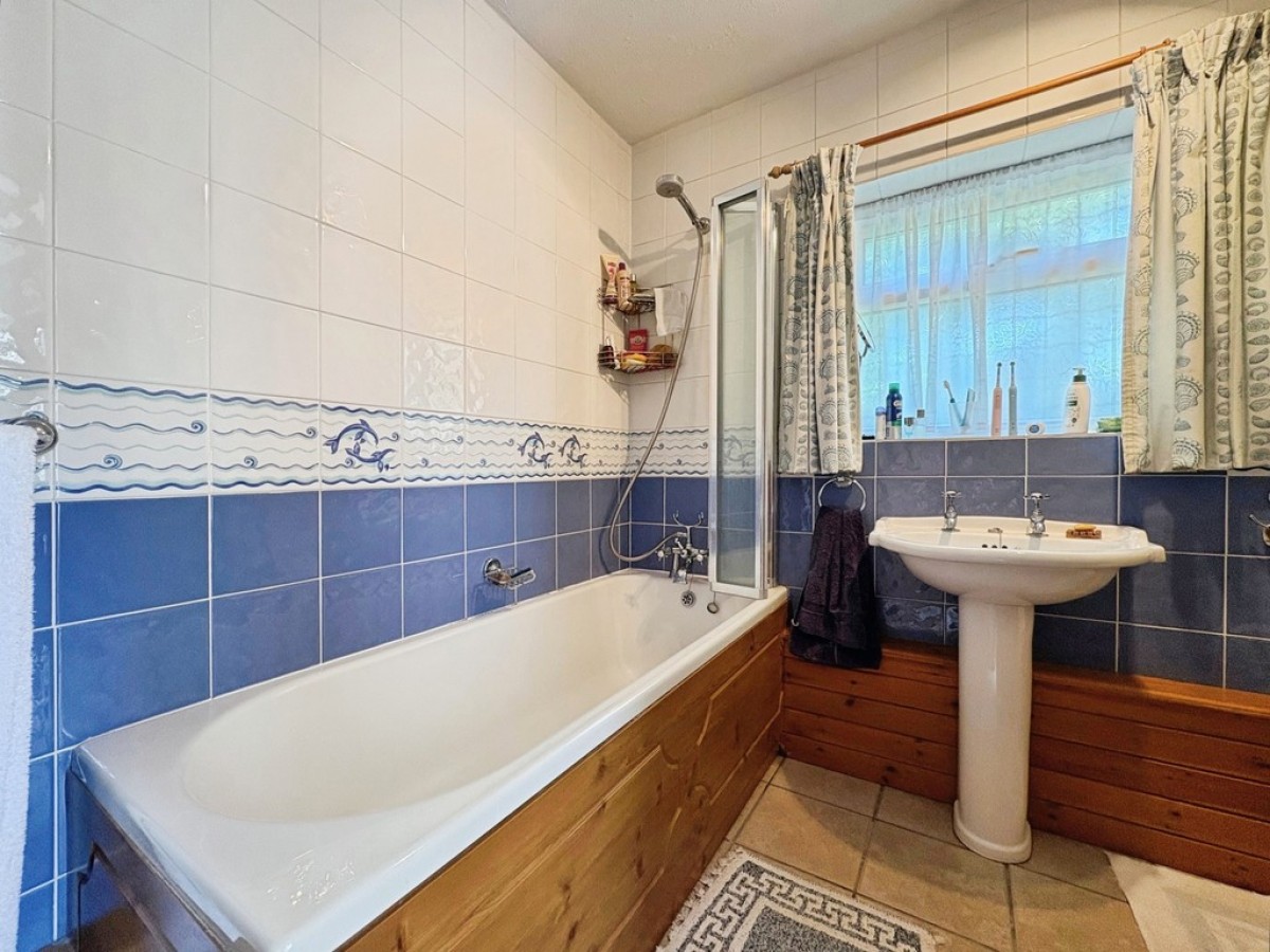 Chilthorne Domer, Yeovil