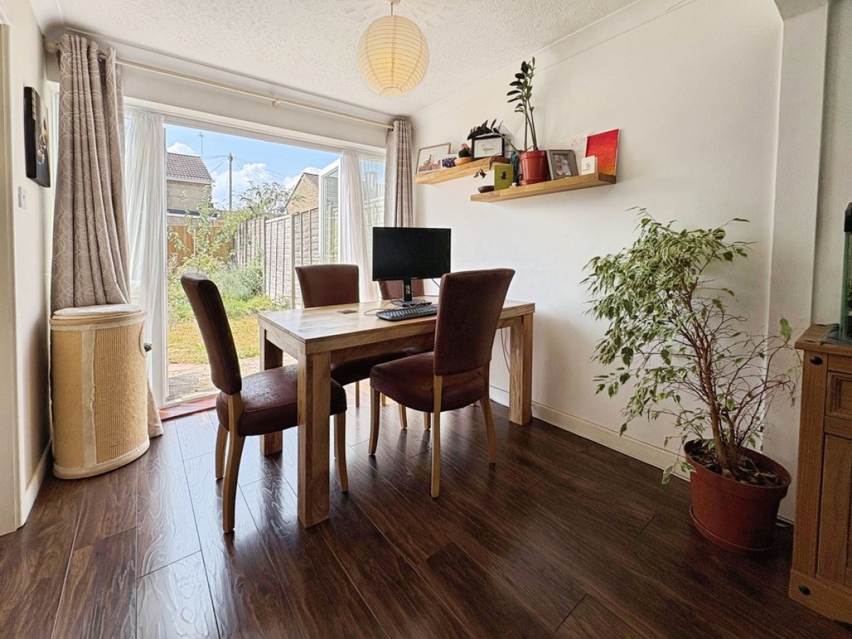Marwin Close, Martock