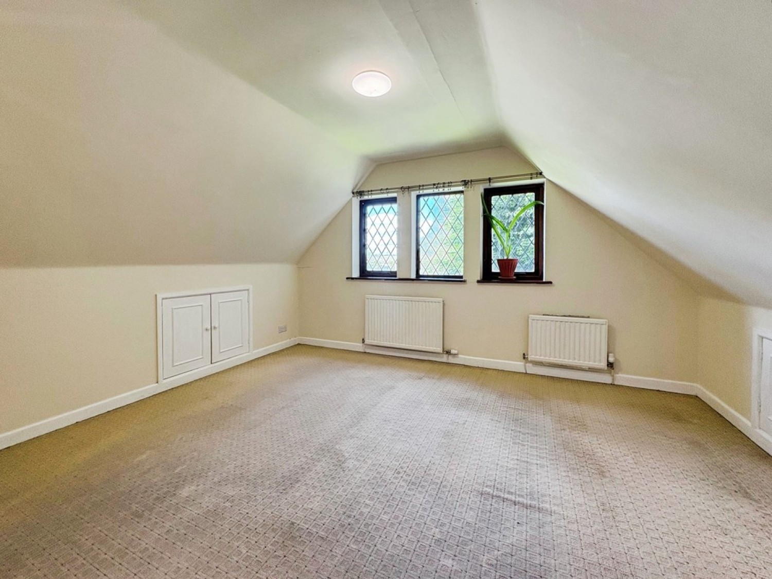 3 bedroom House for Sale Old Barn Way, Yeovil