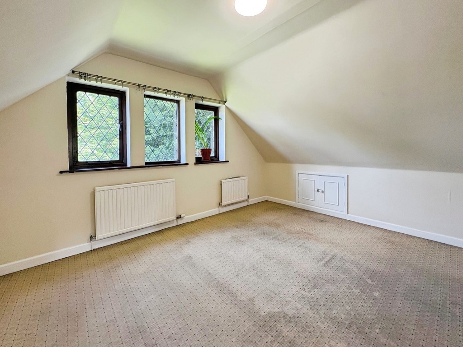 3 bedroom House for Sale Old Barn Way, Yeovil