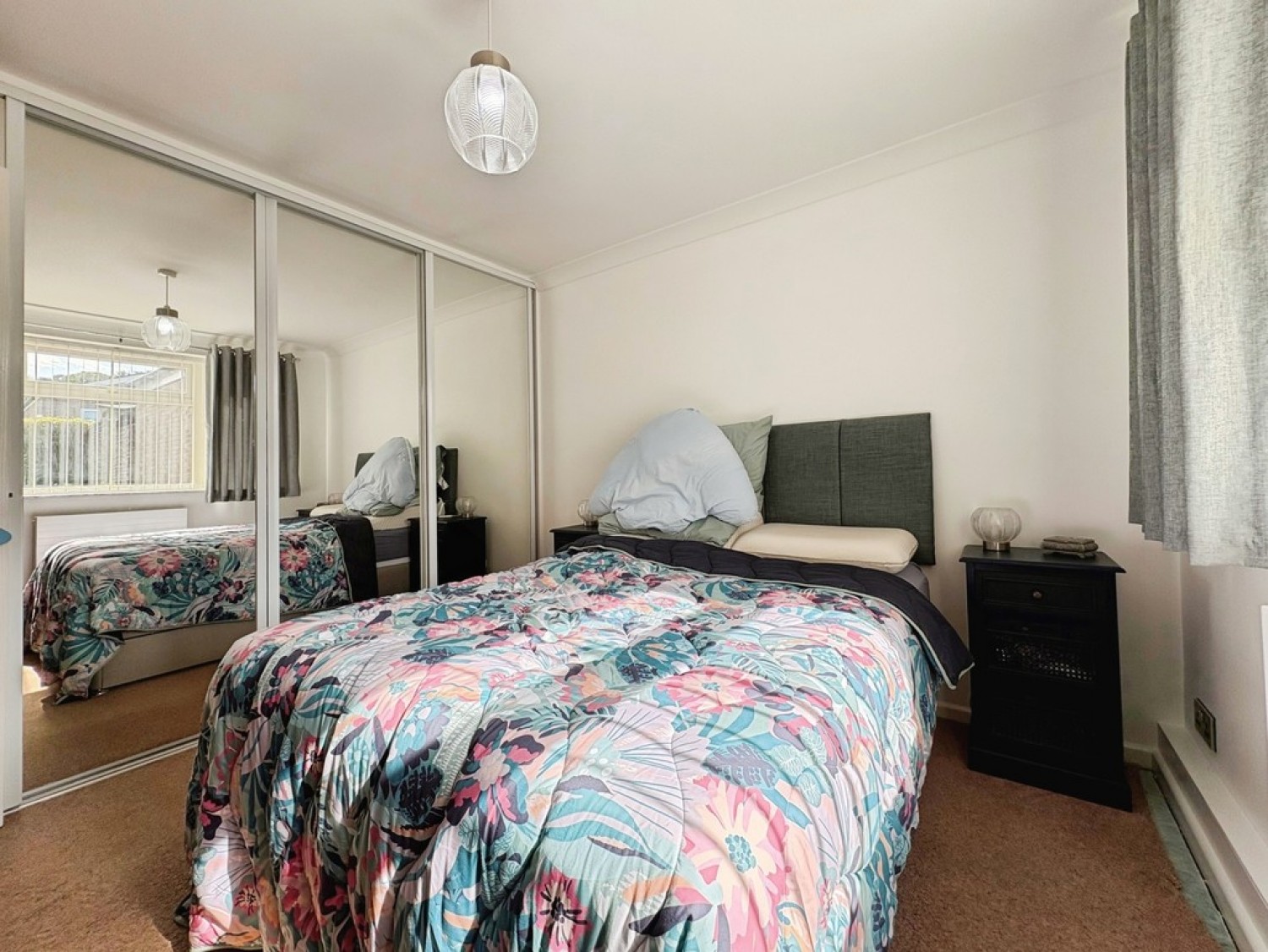 2 bedroom Bungalow for Sale Forest Hill, Yeovil