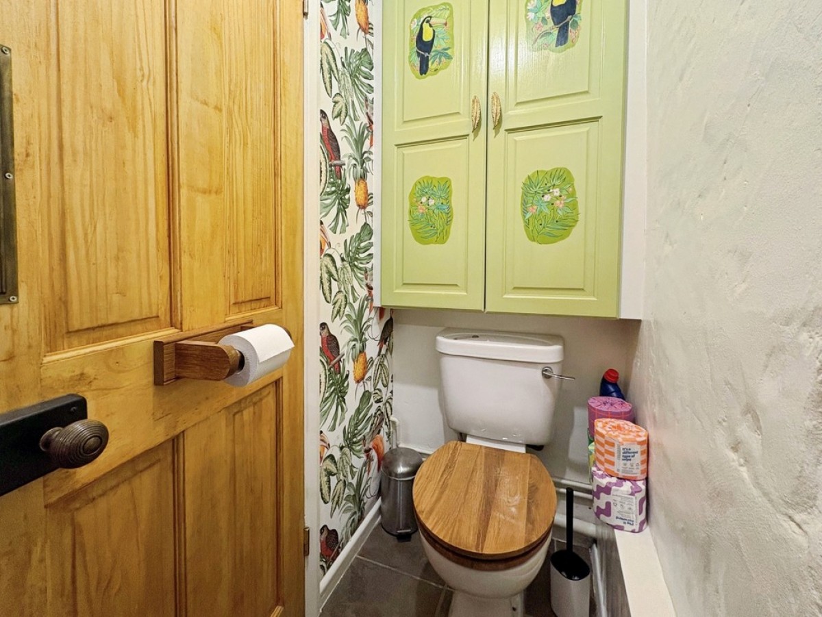 Goulds Brook Terrace, Crewkerne