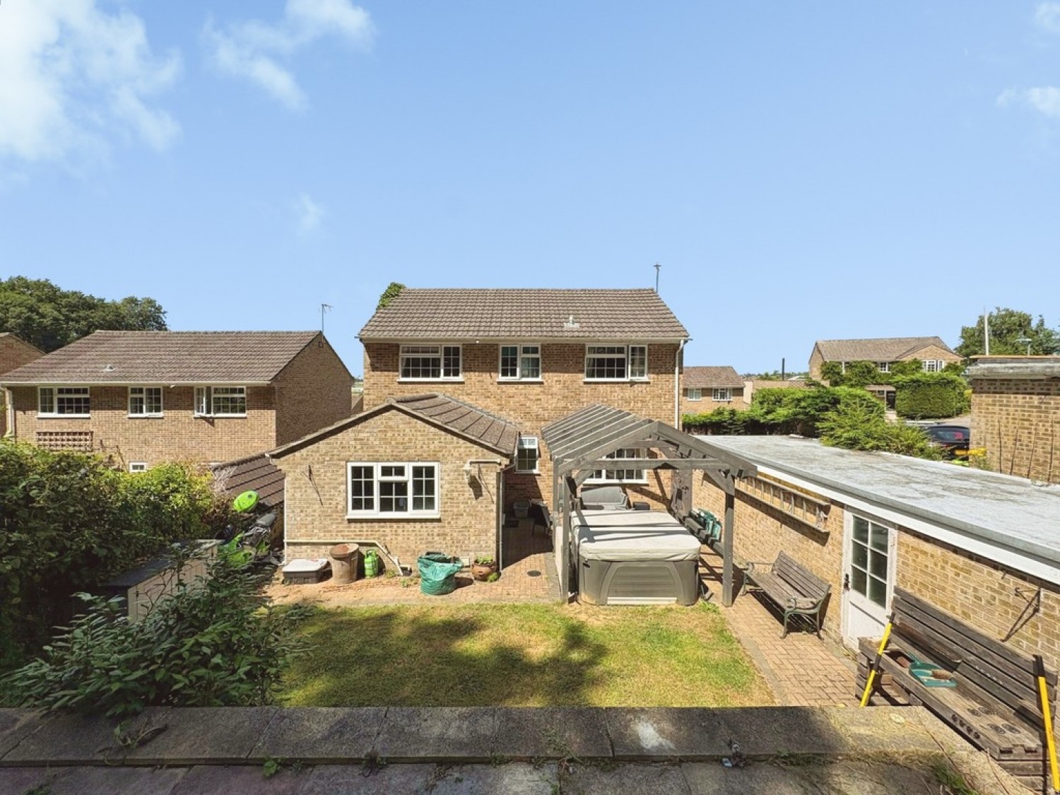 4 bedroom House for Sale Cherry Tree Drive, Yeovil