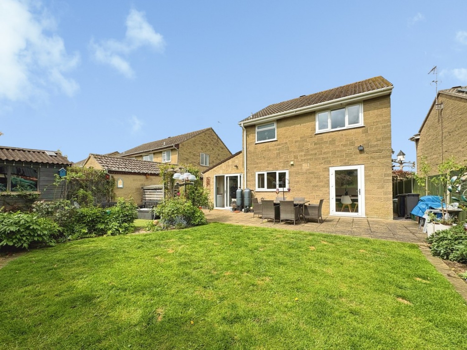 3 bedroom House for Sale Underdown, Compton Road, Yeovil