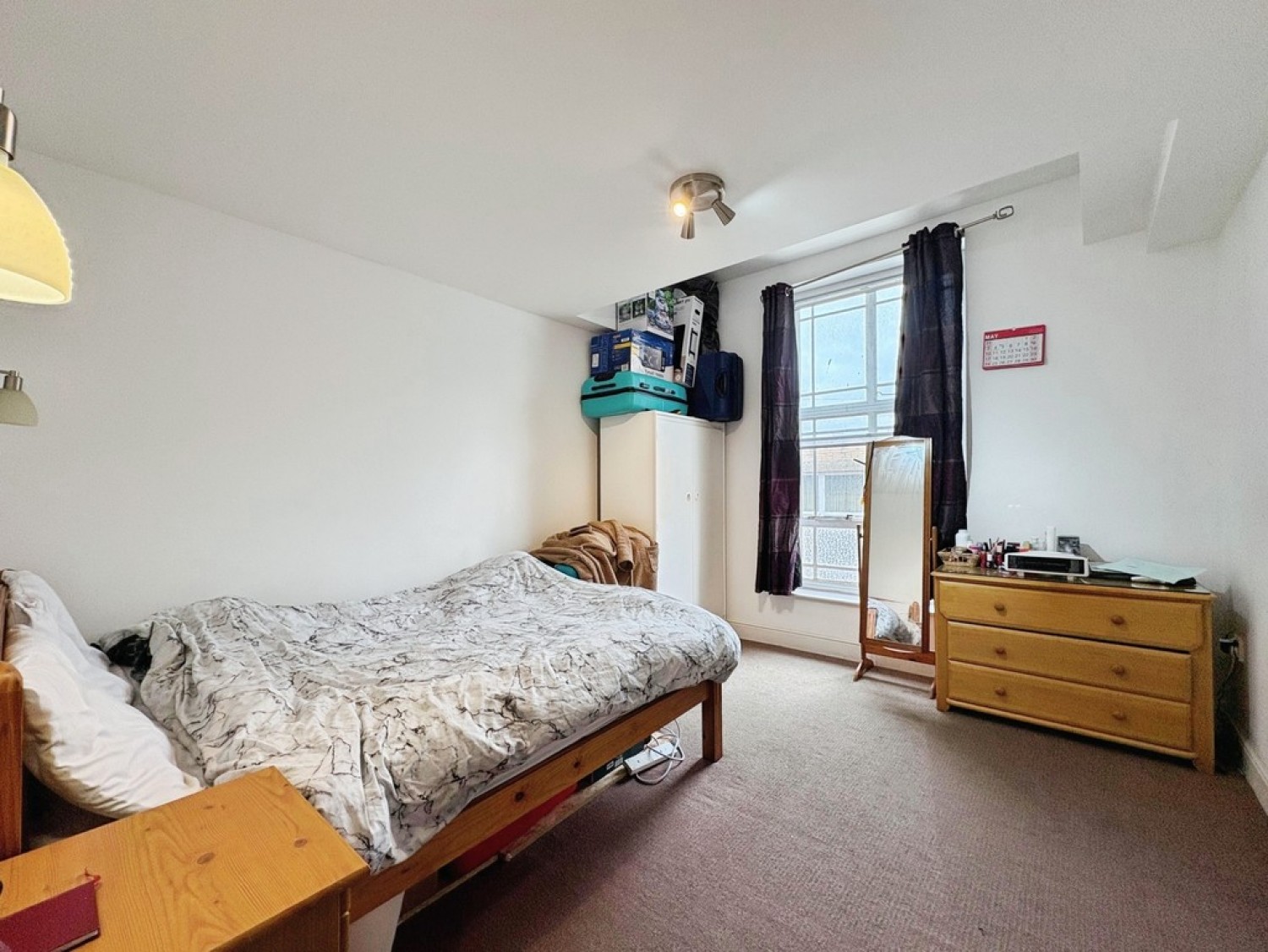 1 bedroom Flat for Sale High Street, Yeovil
